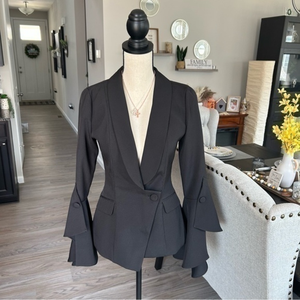 💋 ASOS Lavish Alice Frill Sleeve Fitted Blazer 🧥 2 - Picture 6 of 14